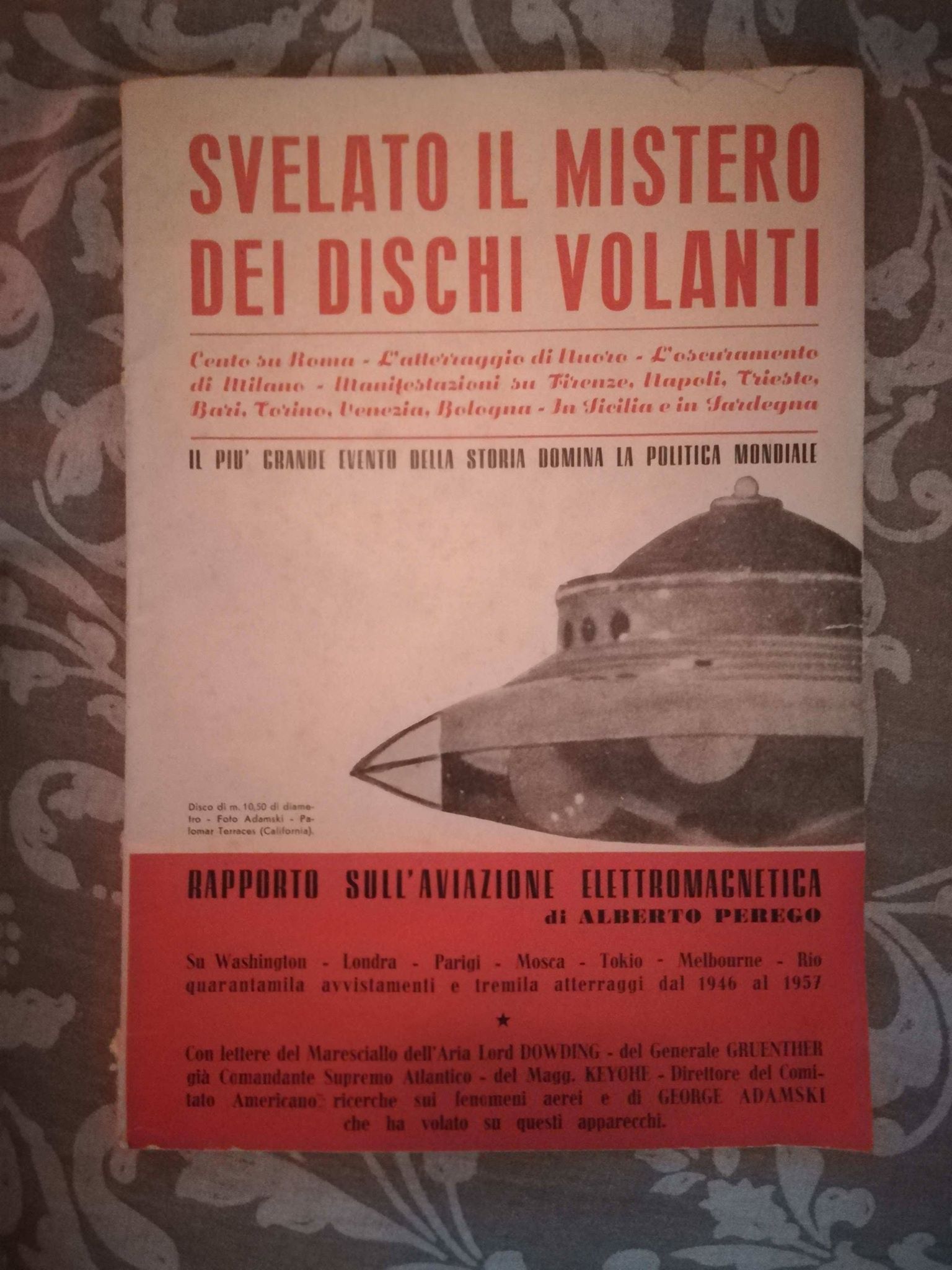 Due rari libri italiani sui dischi volanti (anni ’50 & ’60) in bancarella